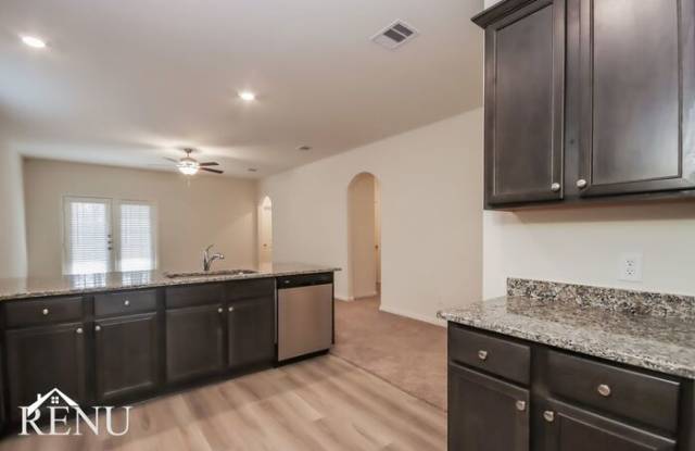 10458 Sweetwater Creek Drive Gallery 4