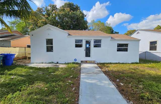 1044 NW 64th St photos photos