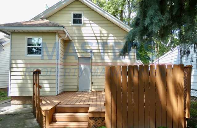 229 Van Buren Ave photos photos