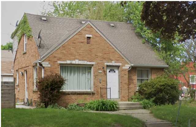 HUGE REDONE 4BR 2BA SINGLE FAMILY photos photos HUGE REDONE 4BR 2BA SINGLE FAMILY photos photos