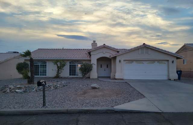 Unfurnished Long Term . Occupied DO NOT DISTURB TENANTS!! - 3081 Newport Drive, Lake Havasu City, AZ 86406