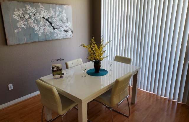 8765 Esplanade Park Ln. Gallery 4