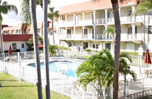 501 Se 8th St - 501 Southeast 8th Avenue, Deerfield Beach, FL 33441