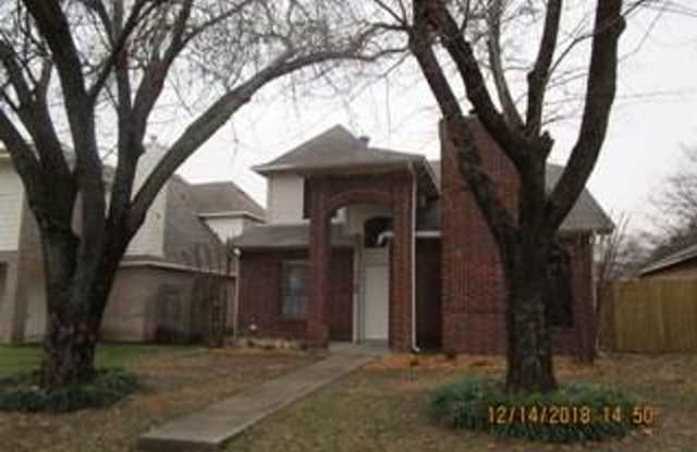 1103 Sandalwood Lane - 1103 Sandalwood Lane, DeSoto, TX 75115