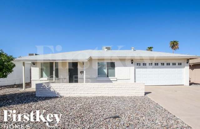 2324 East Paradise Drive photos photos