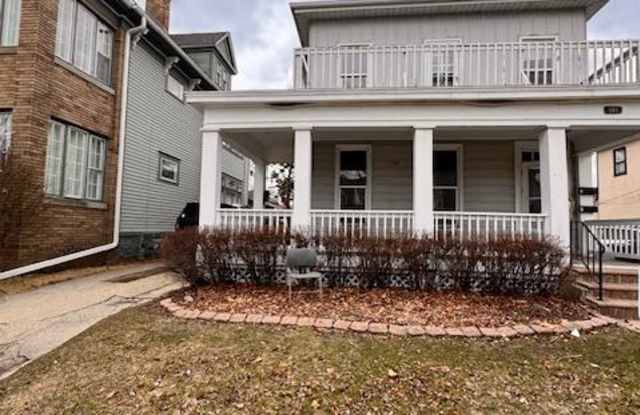 908 Main Street - 1 photos photos