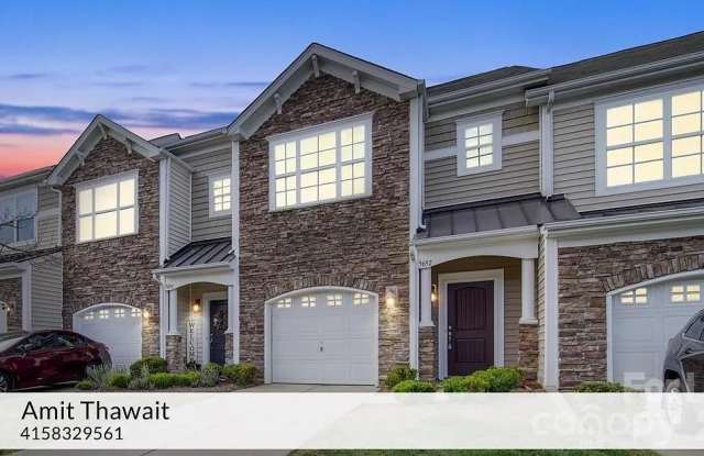 5657 Tipperlinn Way photos photos