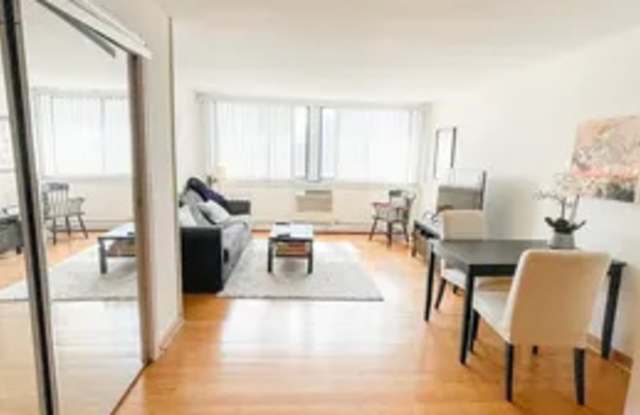 516 West Briar Place photos photos