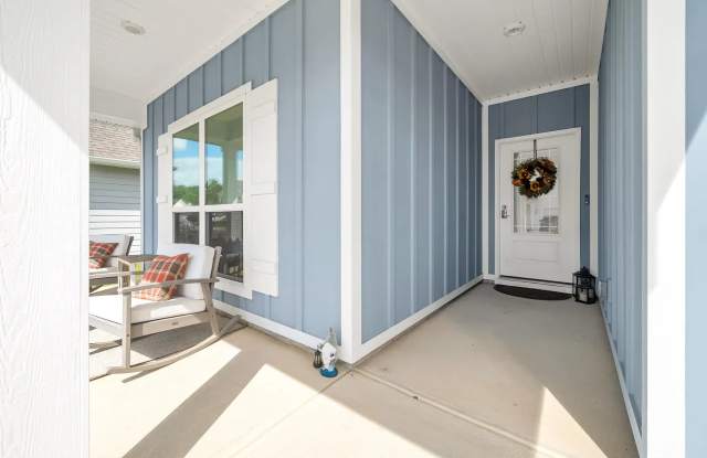 178 Piper Cove Gallery 4