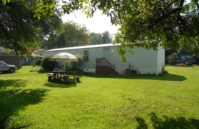 103 Hoye St photos photos