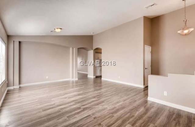 5311 DEBUT Court Gallery 2