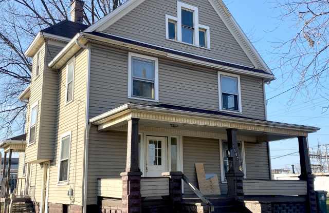 1507 Garfield Ave Sw - 1507 Garfield Avenue Southwest, Canton, OH 44706