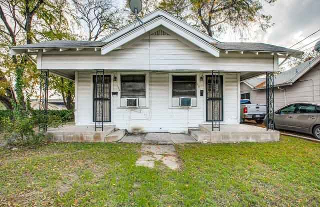 110 E DREXEL AVE - 110 East Drexel Avenue, San Antonio, TX 78210