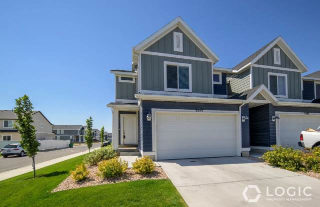 Gorgeous Row End Townhome! photos photos