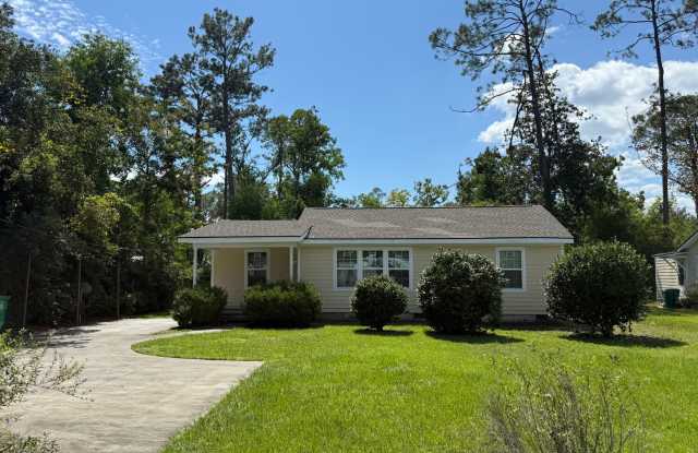 3BD/1B home near VSU photos photos