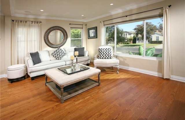 5129 Newcastle Avenue - 5129 N Newcastle Ave, Los Angeles, CA 91316