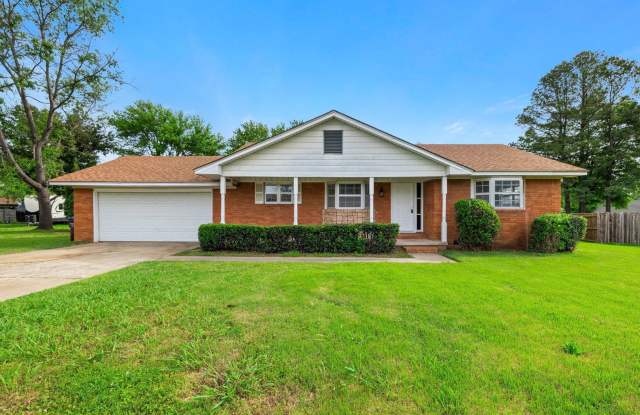 1317 Clover Lane Gallery 1