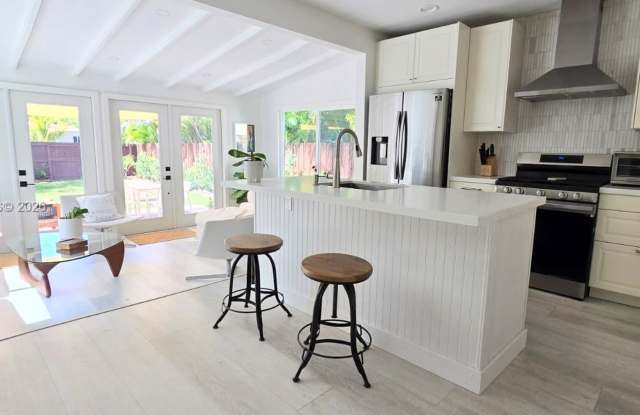 712 SW 9th Street 1, Fort Lauderdale, FL 33315 - 3834 photos photos