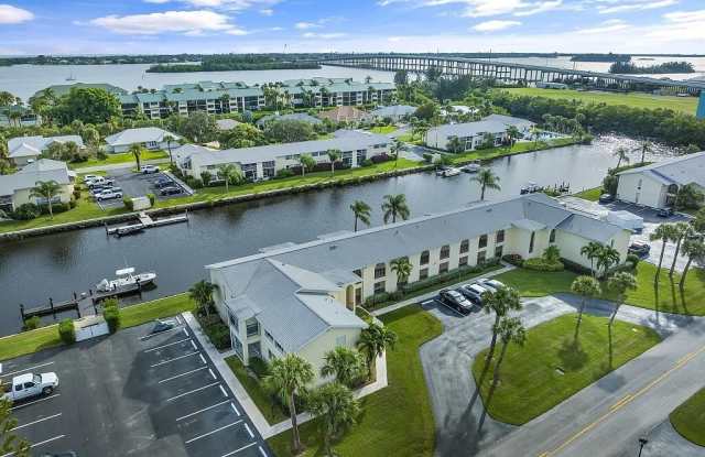 1860 Robalo - 1860 Robalo Drive, Vero Beach, FL 32960