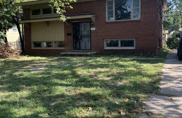 1241 East Fortuna Street photos photos