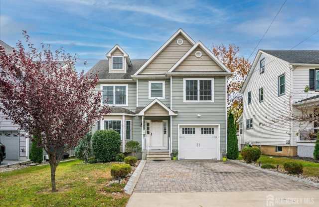 169 Metuchen Avenue Gallery 1