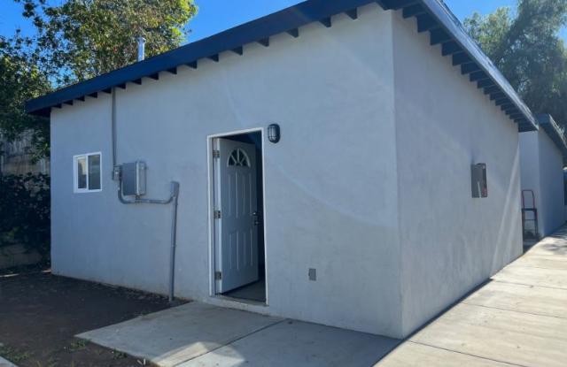 201-1 Eaton Way - 201 Eaton Way, Vista, CA 92084