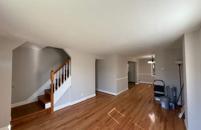 End Unit 3BR Townhome in Dundalk | Fresh Paint, Refinished Hardwood Floors, Fenced Yard, Off-Street Parking photos photos