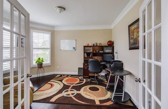 4305 Harrison Park Drive Gallery 3