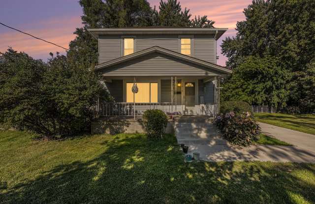 1213 Lewison Ave NE photos photos