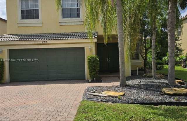 2221 Sloane Pl photos photos