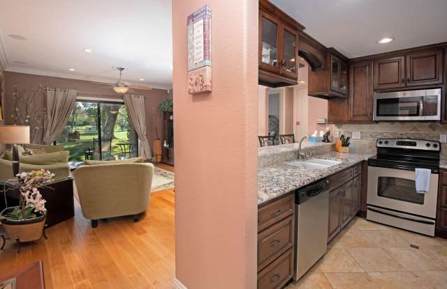 28602 Taos Court Gallery 4