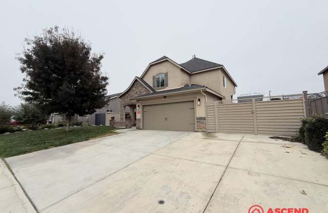 Remarkable 4 Bedroom Home With Office! photos photos Remarkable 4 Bedroom Home With Office! photos photos