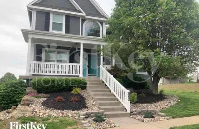 326 South Adams Street - 326 South Adams Street, Raymore, MO 64083 326 South Adams Street - 326 South Adams Street, Raymore, MO 64083