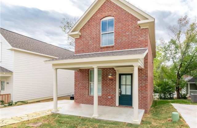 127  E South  ST photos photos