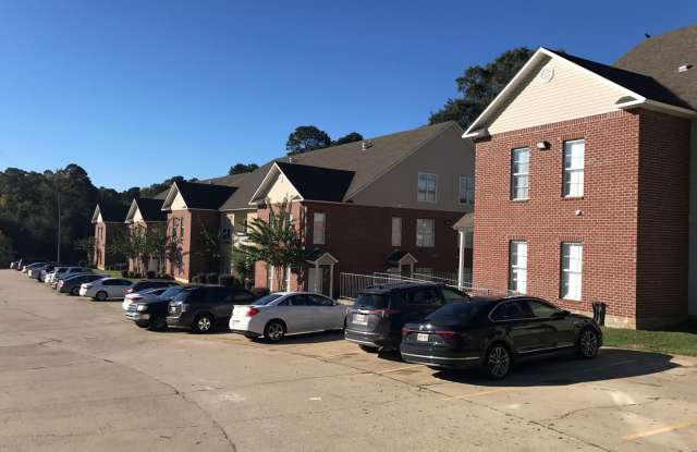 3 Bed, 2 bath Gallery 1