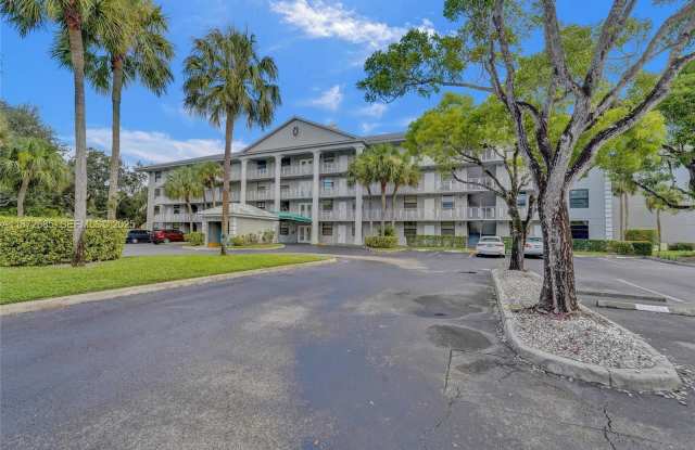 1502 Whitehall Dr photos photos