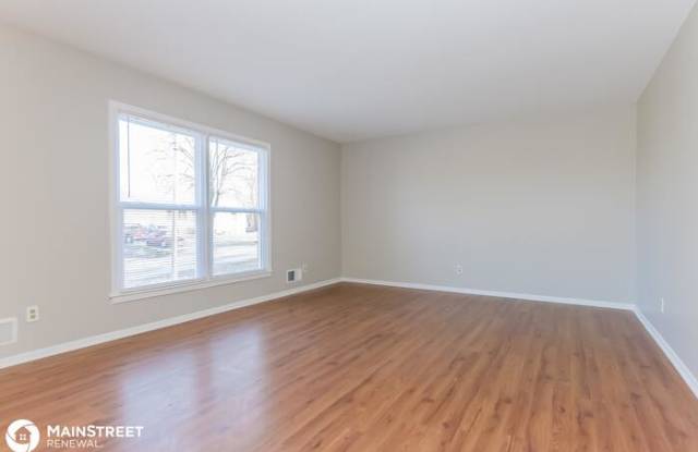 5702 Newton Avenue Gallery 4
