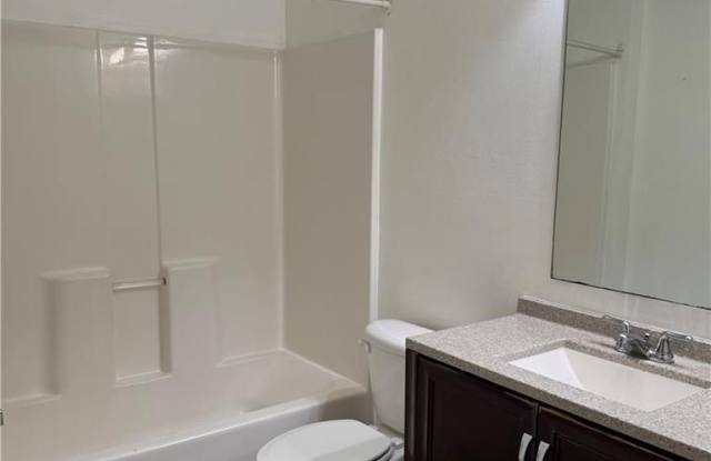 4707 25th Street SW Gallery 4