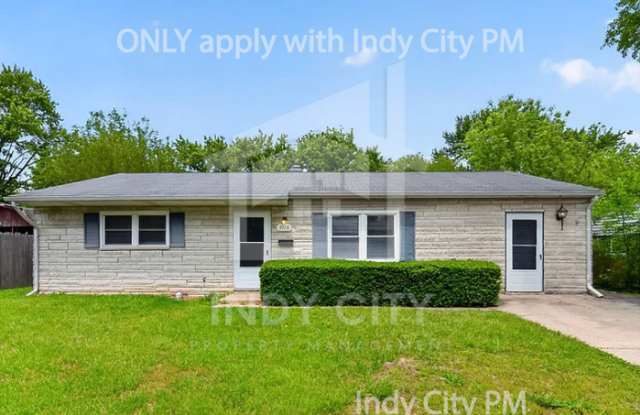 3928 Delmont Drive Gallery 1