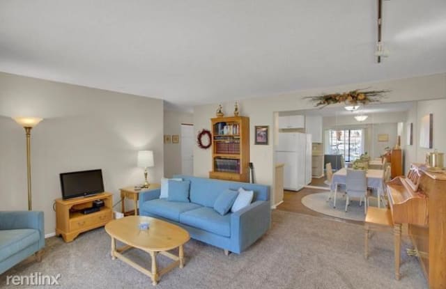 4350 Brookside Ct Apt 109 - 4350 Brookside Court, Edina, MN 55436