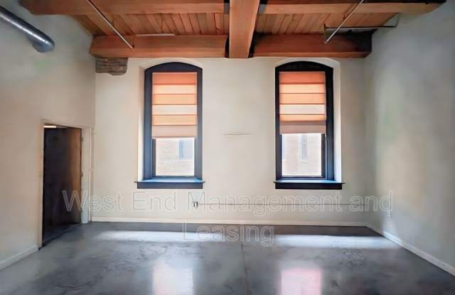 901 Washington Ave Gallery 4