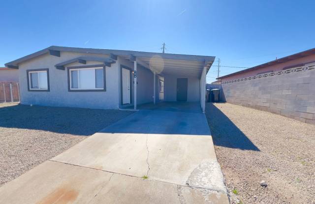 4 bedrooms, 2 bathrooms home located in Henderson - 103 Maple Street, Henderson, NV 89015