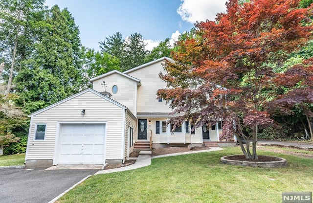 63 Magnolia Avenue - 63 Magnolia Avenue, Montvale, NJ 07645