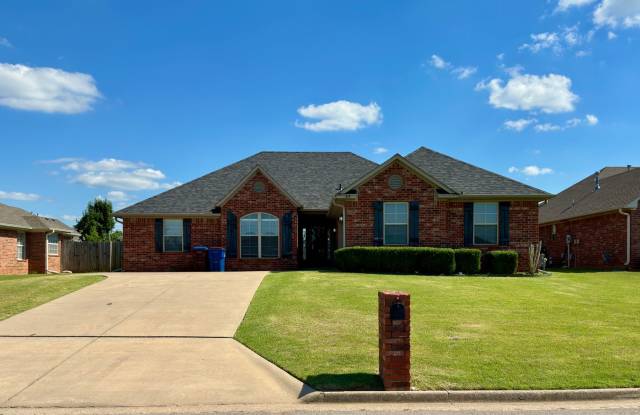 Beautiful 4 Bed / 2 Bath Home in Fort Smith photos photos