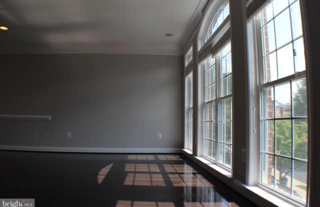4187 LOWER PARK DRIVE Gallery 3