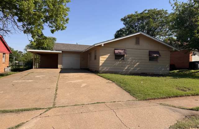 1520 Roanoke Drive photos photos