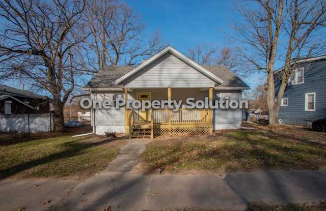 1520 West 45th Street photos photos