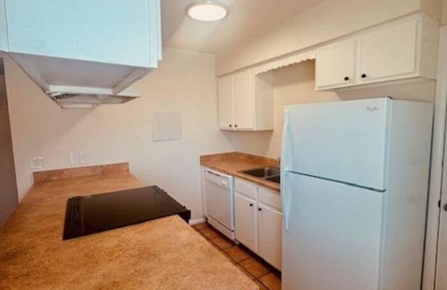 938 North Belvedere Avenue photos photos