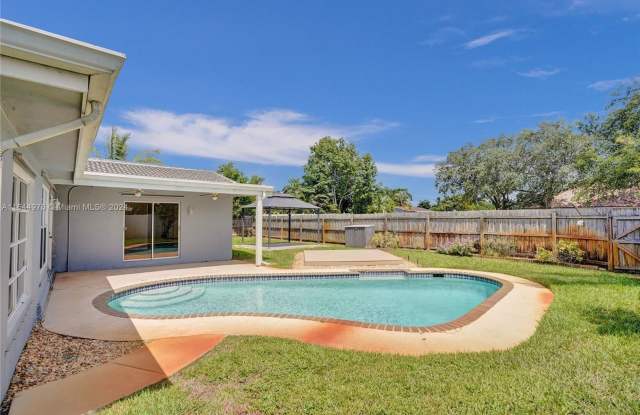 1545 SW 13th Street, Boca Raton, FL 33486 - 1545 Southwest 13th Street, Boca Raton, FL 33486