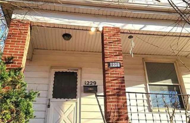 1229 Benton Ave - 1229 Benton Avenue, Pittsburgh, PA 15212